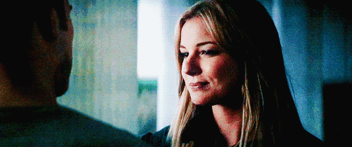 影评 影评内容  而回归现代的美队,遇到了 佩吉卡特的侄女—— 莎朗